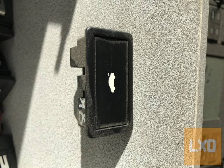 AUDI A4 B8 * csomagtér ajtó kapcsoló 3D0 959 831 D apróhirdetés