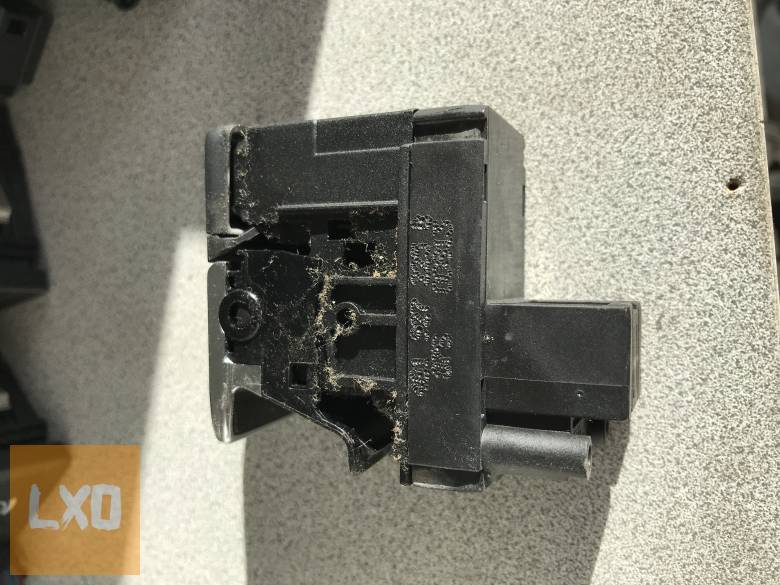 AUDI A6 4G * kézifék kapcsoló 4G1 927 225 B apróhirdetés