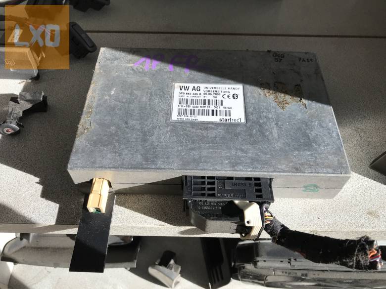 VW GOLF V_ Bluetooth modul 5P0 862 335 B apróhirdetés
