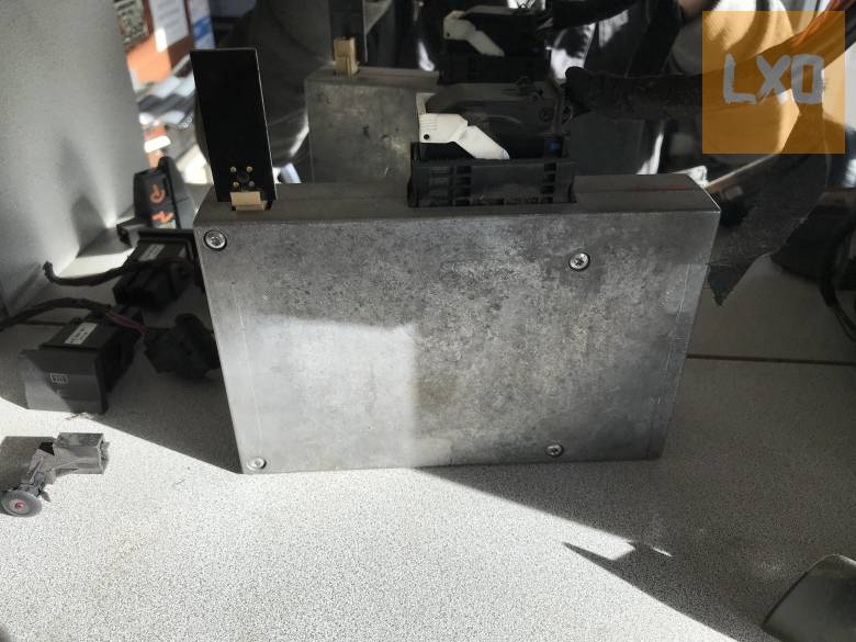 SKODA OCTAVIA II _ Bluetooth modul 5P0 862 335 B apróhirdetés