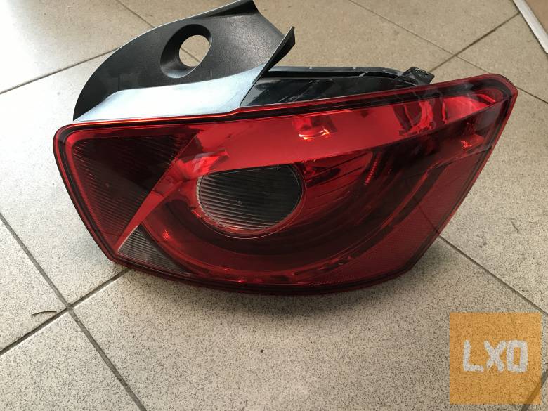 SEAT IBIZA 6J * jobb hátsó lámpa apróhirdetés