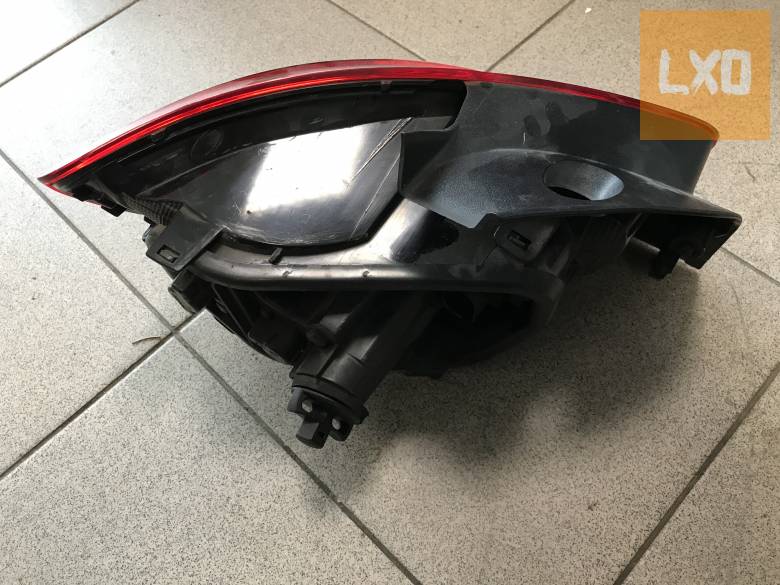 SEAT IBIZA 6J * jobb hátsó lámpa apróhirdetés