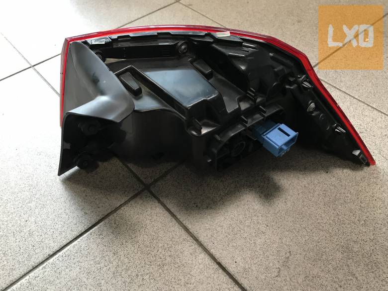 VW PASSAT B8 SEDAN * bal hátsó külső lámpa 3G5 945 207 C apróhirdetés