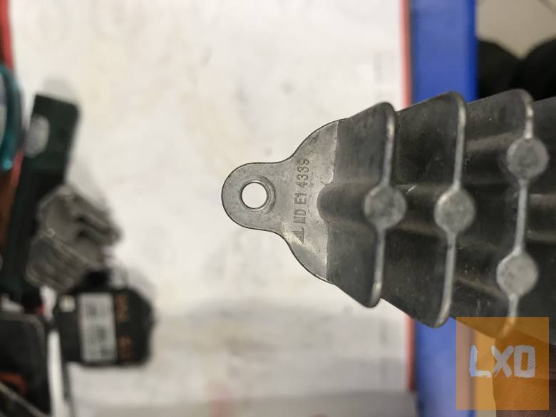 SKODA OCTAVIA III * LED modul 1 473 000 368 apróhirdetés