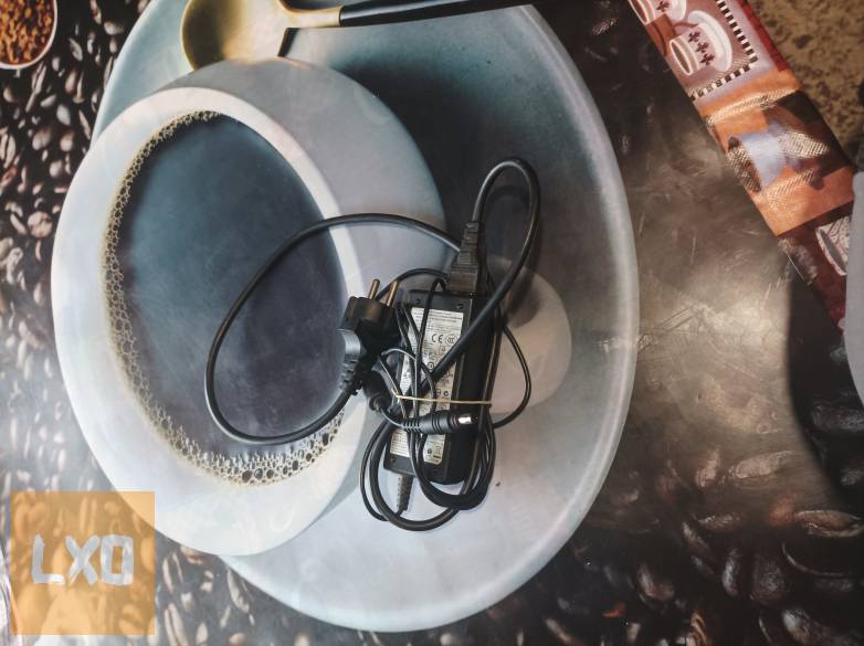 Samsung Laptop Töltö apróhirdetés