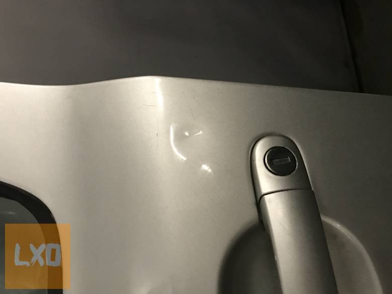 SKODA OCTAVIA II *- bal első ajtó apróhirdetés