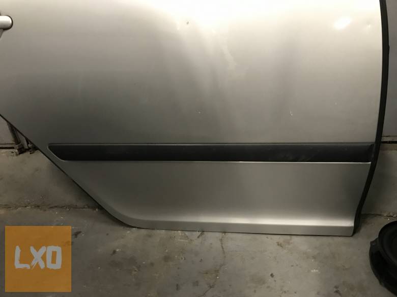 SKODA OCTAVIA II Kombi  *-  jobb hátsó ajtó apróhirdetés