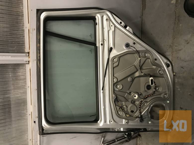 SKODA OCTAVIA II Kombi  *-  jobb hátsó ajtó apróhirdetés