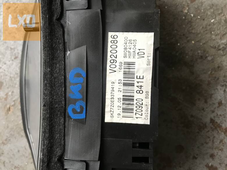 SKODA OCTAVIA II  2,0 PD BKD * óracsoport 1Z0 920 841 E apróhirdetés