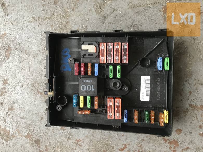 VW GOLF V_OCTAVIA II 2,0 BKD biztosíték tábla 1K0 937 125 apróhirdetés