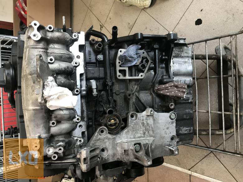 VW GOLF V_OCTAVIA II 2,0 PD BKD fűzött blokk hengerfejjel apróhirdetés