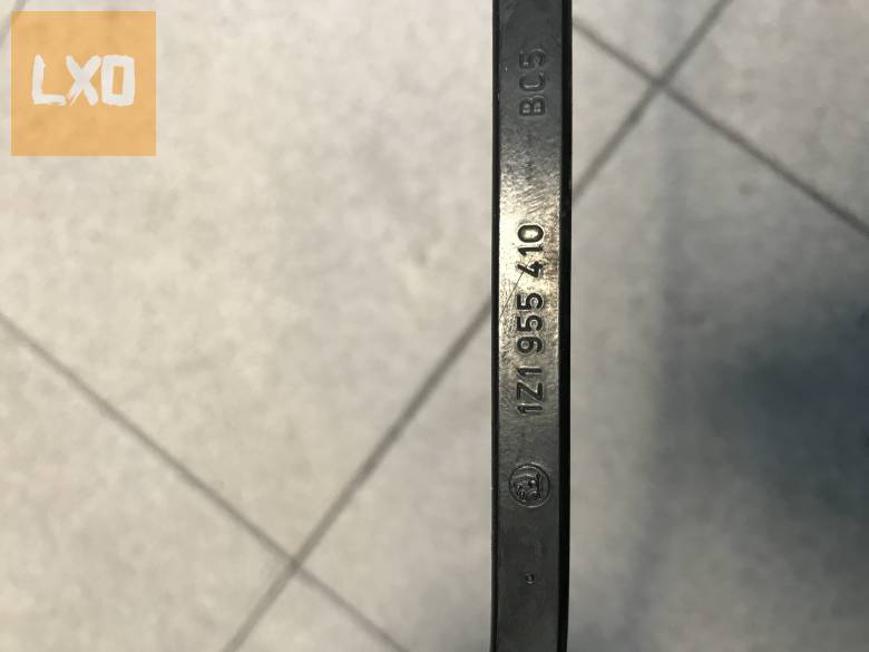 SKODA OCTAVIA II * jobb ablaktörlő kar 1Z1 955 410 apróhirdetés