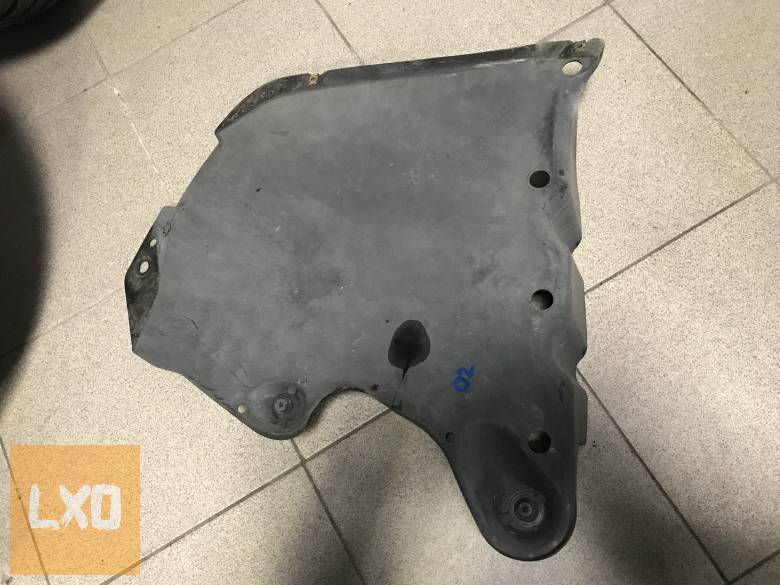 VW GOLF V_OCTAVIA II  jobb hátsó alsó burkolat 1K5 825 215 B apróhirdetés