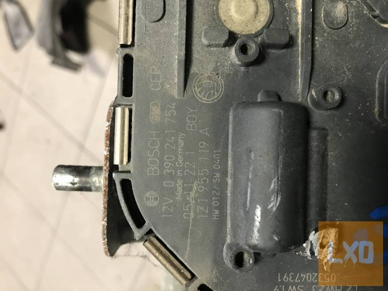 SKODA OCTAVIA II * ablaktörlő motor+szerkezet 1Z1 955 119 A apróhirdetés