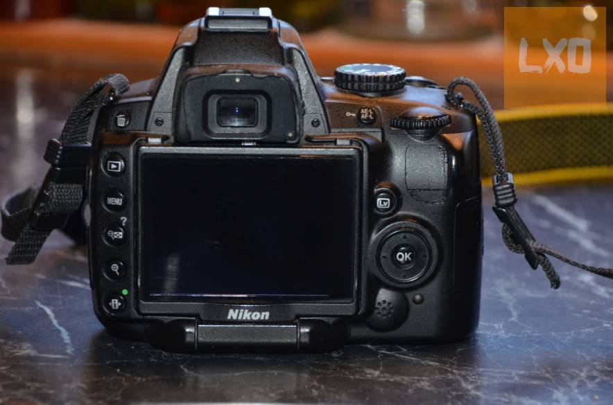 Eladó Nikon D5000 fényképezőgép apróhirdetés