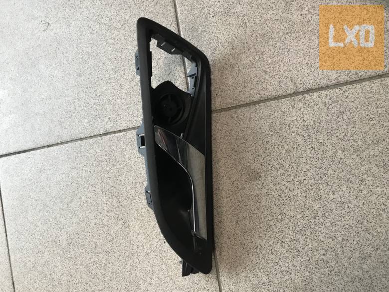 SKODA OCTAVIA II * bal hátsó kilincs 1Z0 839 247 apróhirdetés