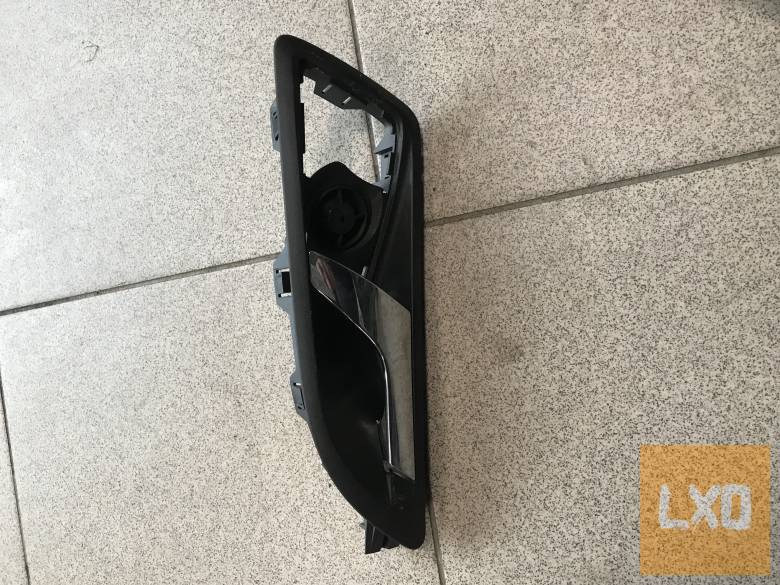 SKODA OCTAVIA II * bal hátsó kilincs 1Z0 839 247 apróhirdetés