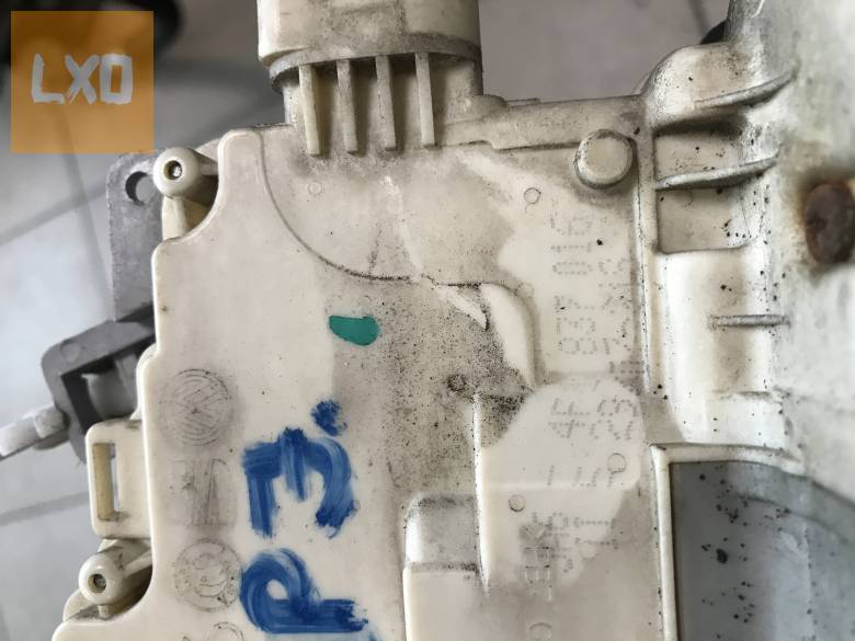 AUDI A3 8P ( 3ajtós) jobb zár 4F1 837 016 apróhirdetés