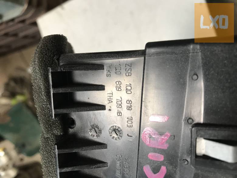 WV SCIROCCO  * bal légbefúvó 1Q0 819 703 J apróhirdetés