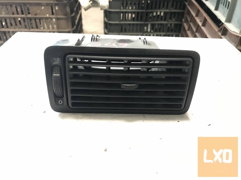 VW GOLF IV  * jobb légbefúvó apróhirdetés