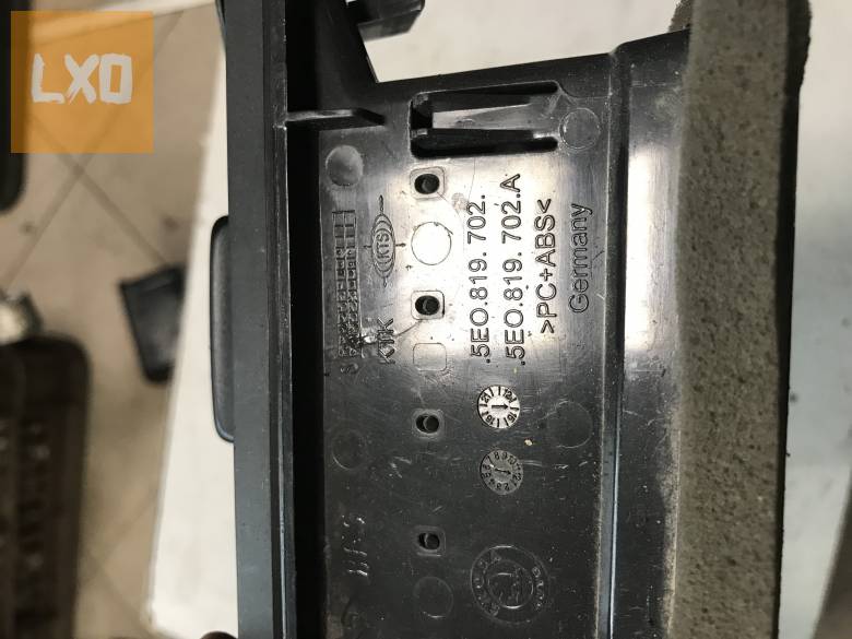 SKODA OCTAVIA III * jobb légbefúvó apróhirdetés