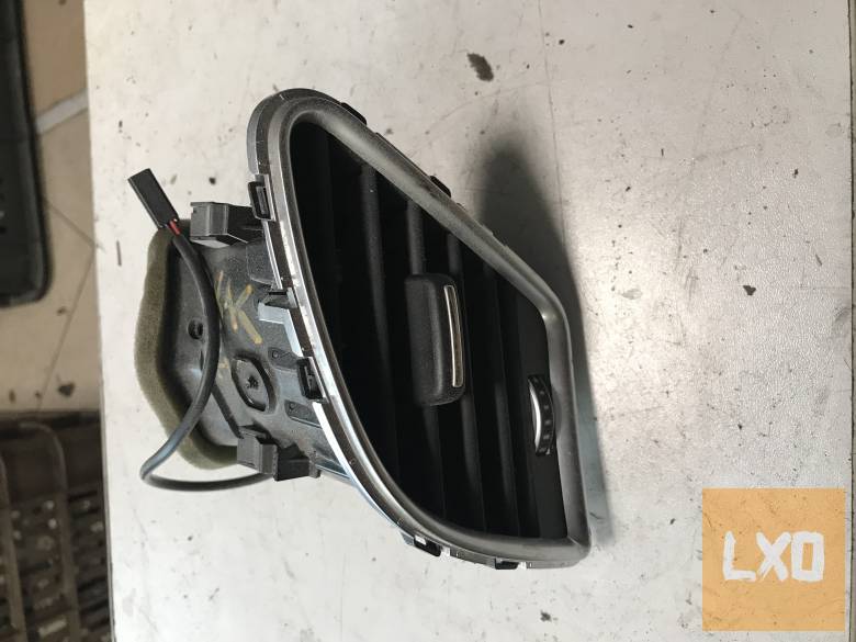 AUDI A4 B8 FL * bal légbefúvó apróhirdetés