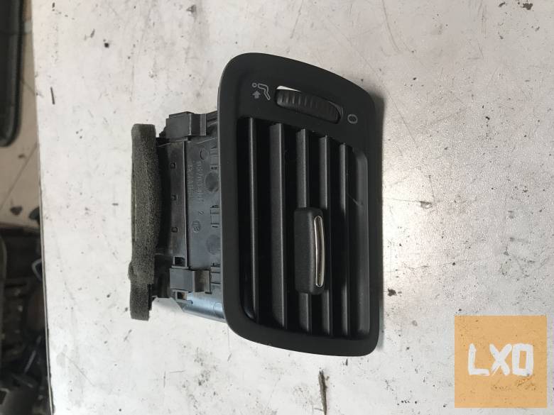 VW PASSAT  B6 - bal légbefúvó apróhirdetés