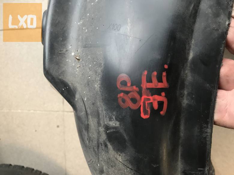 AUDI A3 8P * jobb első dobbetét 8P0 821 172 E apróhirdetés