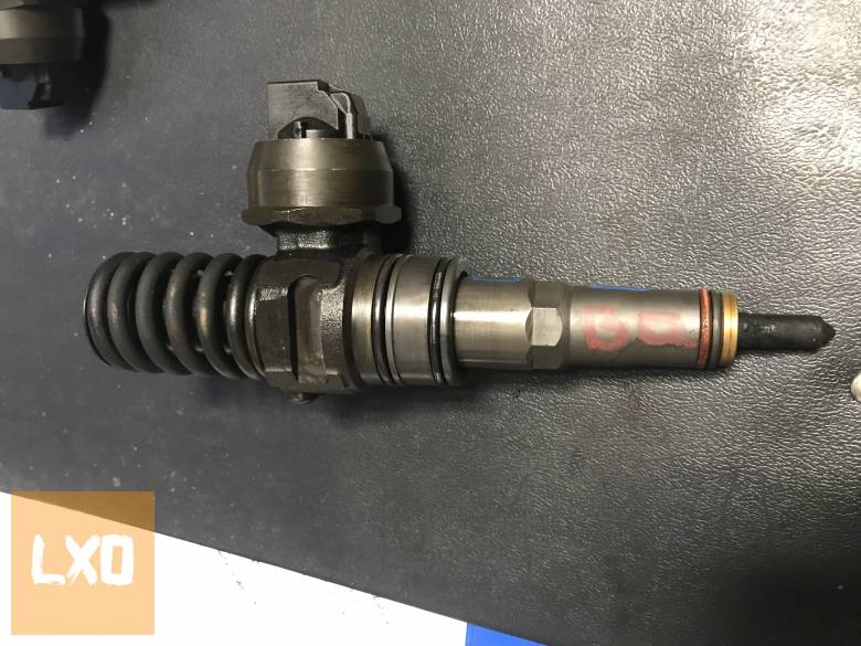 VW GOLF V_2,0 PD BMM * PD elem 038 130 073 BQ apróhirdetés