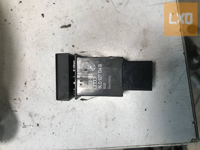 AUDI A3 8L * ESP kapcsoló 8L0 927 134 B apróhirdetés