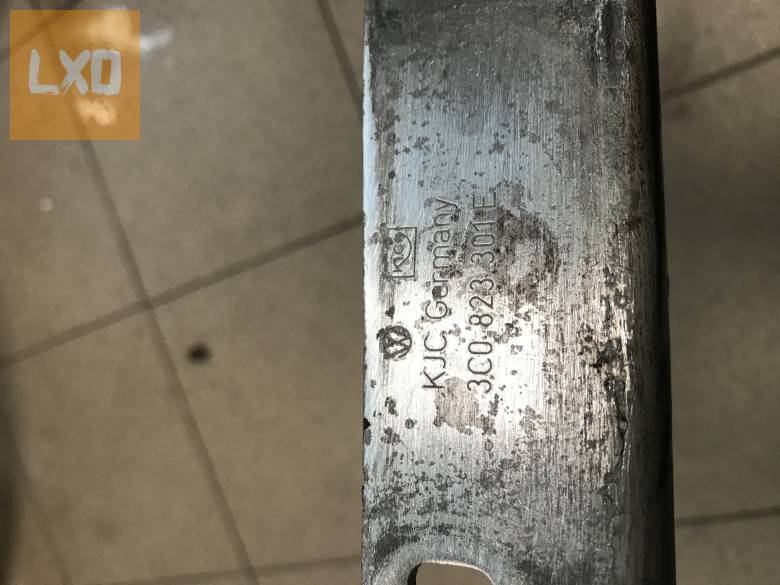 VW PASSAT B6 * géptető zsanér ( bal) 3C0 823 301 E apróhirdetés