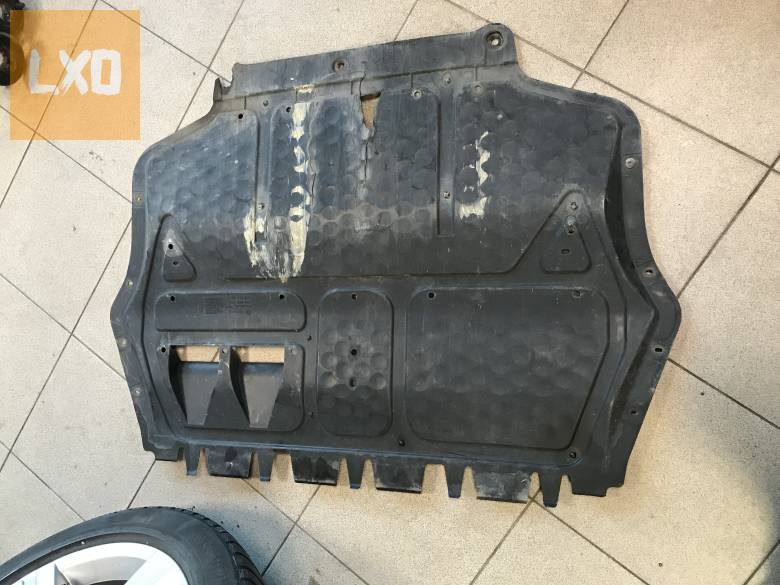 SKODA OCTAVIA II  2,0  PD alsó motorburkolat  1K0 825 237 Q apróhirdetés