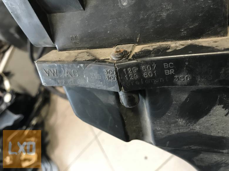 VW PASSAT CC 2,0 CR CBAB - légszűrőház ( hibái fotózva) apróhirdetés