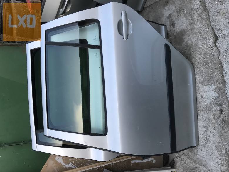 SKODA OCTAVIA II Kombi * bal hátsó ajtó apróhirdetés