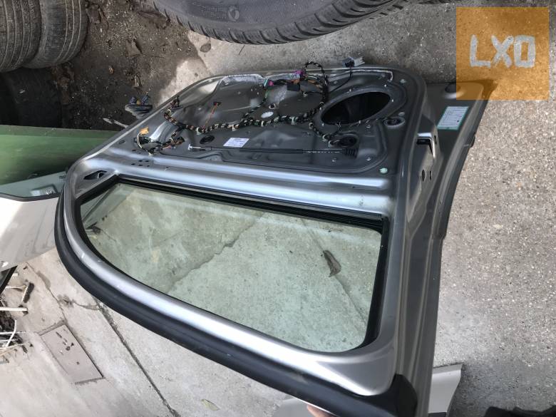 SKODA OCTAVIA II Kombi * bal első ajtó apróhirdetés