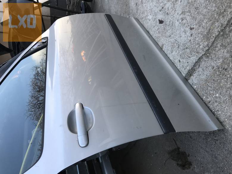 SKODA OCTAVIA II Kombi * jobb első ajtó apróhirdetés