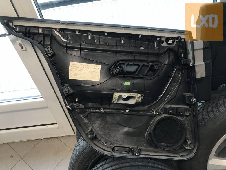 VW PASSAT CC * jobb hátsó ajtókárpit apróhirdetés