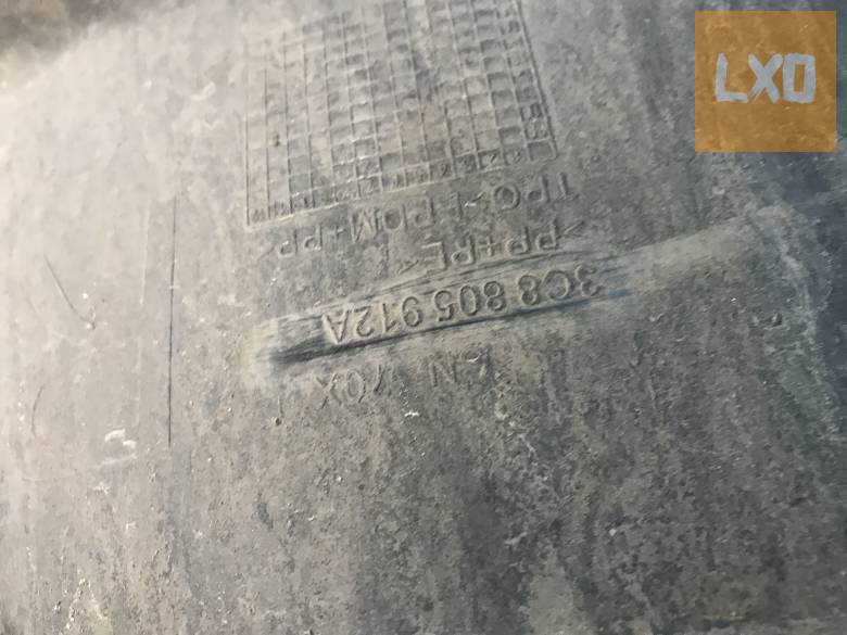 VW PASSAT CC  * jobb első dobbetét (enyhén sérült) 3C8 805 912 A apróhirdetés