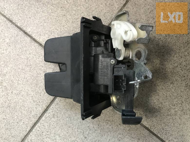 SKODA OCTAVIA III Kombi * csomagtér zár apróhirdetés