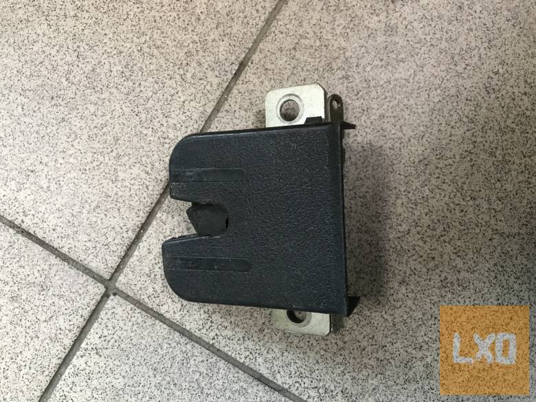 VW POLO 9N  csomagtér zár 6Q6 827 505 B apróhirdetés