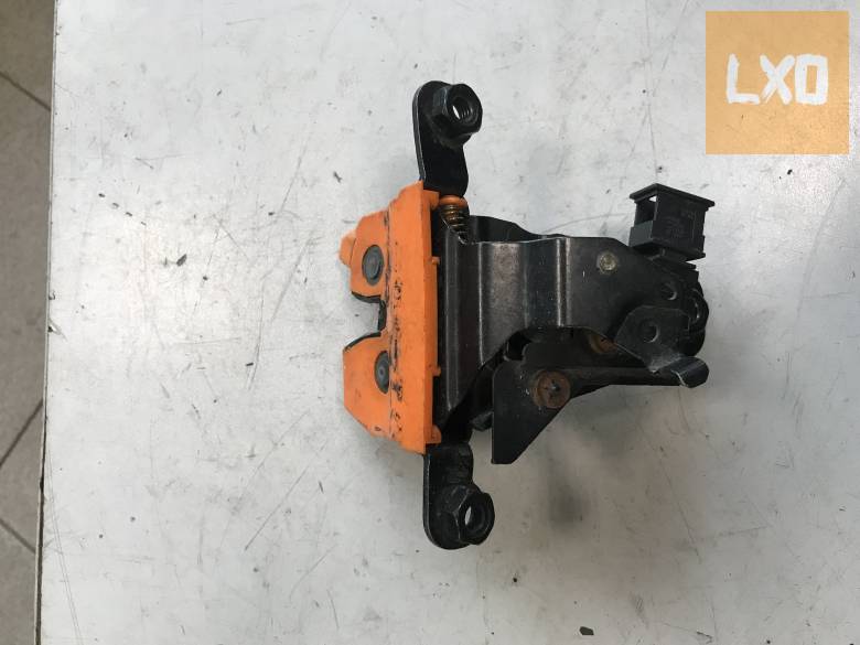 SKODA FABIA I  * csomagtér zár 6Y9 827 501 C apróhirdetés