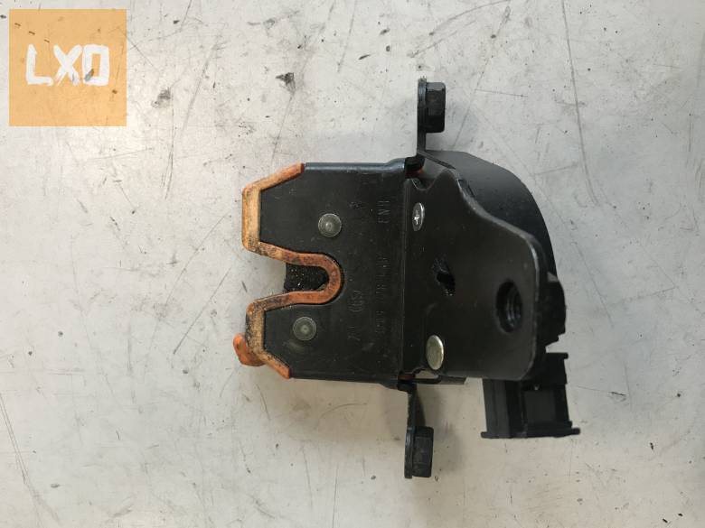 SKODA FABIA I Kombi * csomagtér zár 6Y9 827 501 F apróhirdetés