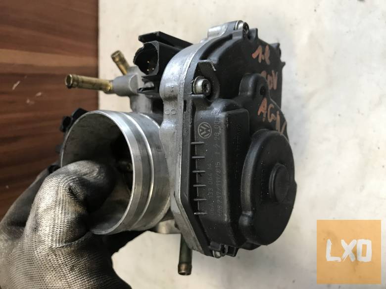 VW GOLF IV_OCTAVIA I_LEON 1M 1,8 20V  fojtószelep 06A 133 064 M apróhirdetés