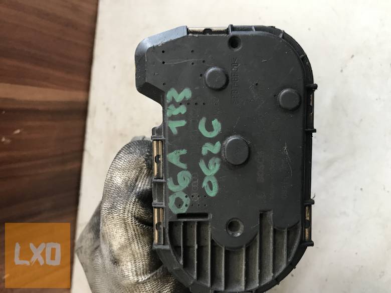 VW GOLF IV_OCTAVIA I_1,8 T * fojtószelep 06A 133 064 C apróhirdetés