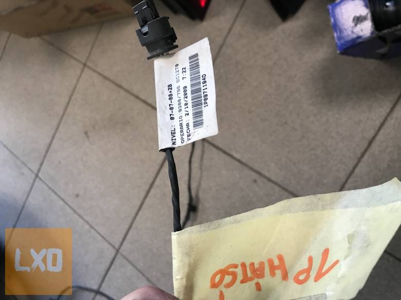 SEAT LEON 1P * hátsó PDC köteg 1P0 971 194 D apróhirdetés