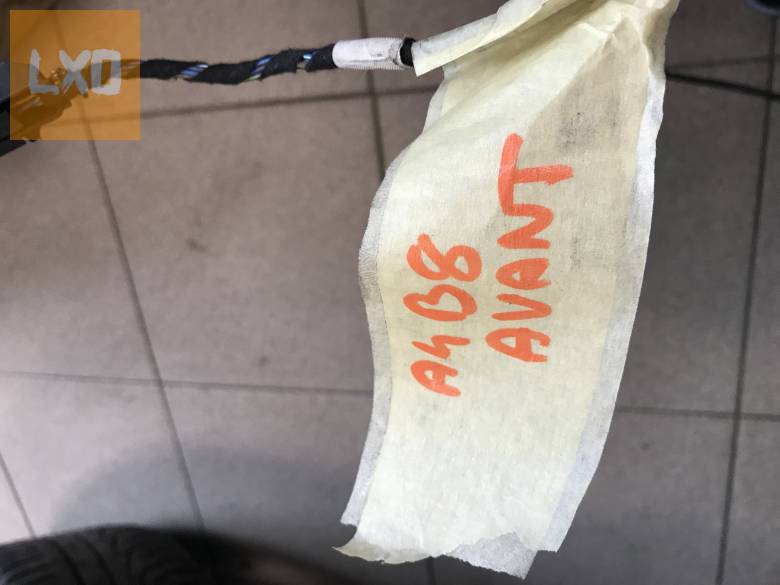 AUDI A4 B8 AVANT * hátsó  PDC köteg 8K0 971 104 F apróhirdetés