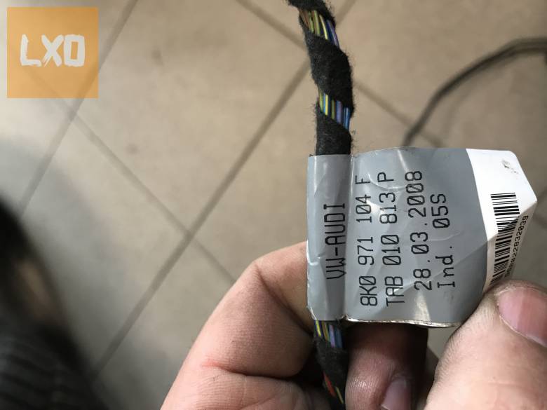 AUDI A4 B8 AVANT * hátsó  PDC köteg 8K0 971 104 F apróhirdetés