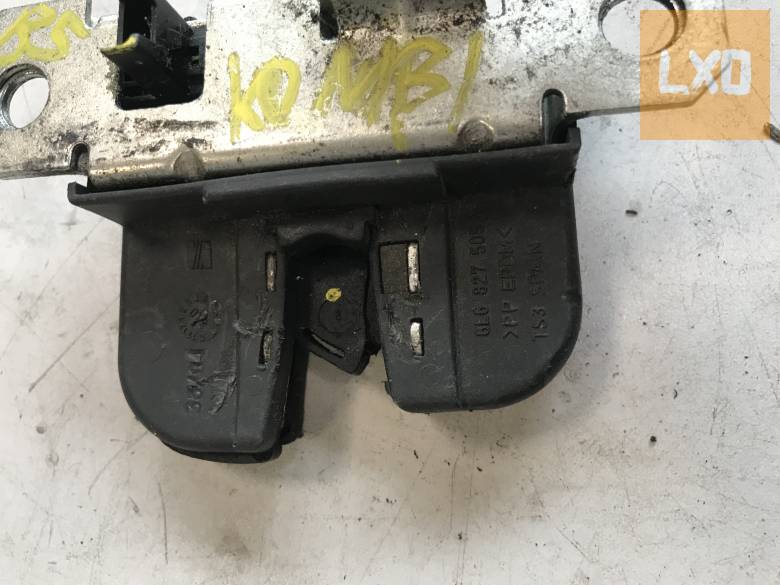 VW Passat B5 Kombi * csomagtér zár 6L6 827 505 A apróhirdetés