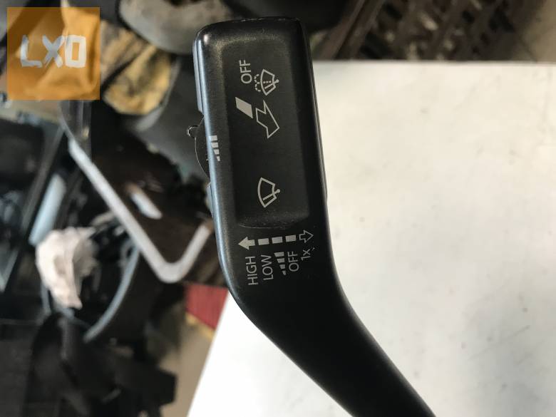 VW PASSAT CC  * bajuszkapcsoló 3C5 953 513 AF apróhirdetés