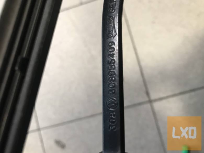 VW PASSAT CC  * bal ablaktörlő kar 3C8 955 409 apróhirdetés